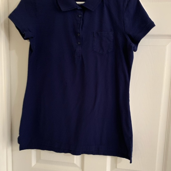 2 Tops - Picture 3 of 4